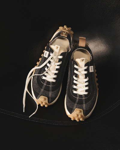 ブラック メッシュ ミラージュ ロートップ スニーカー