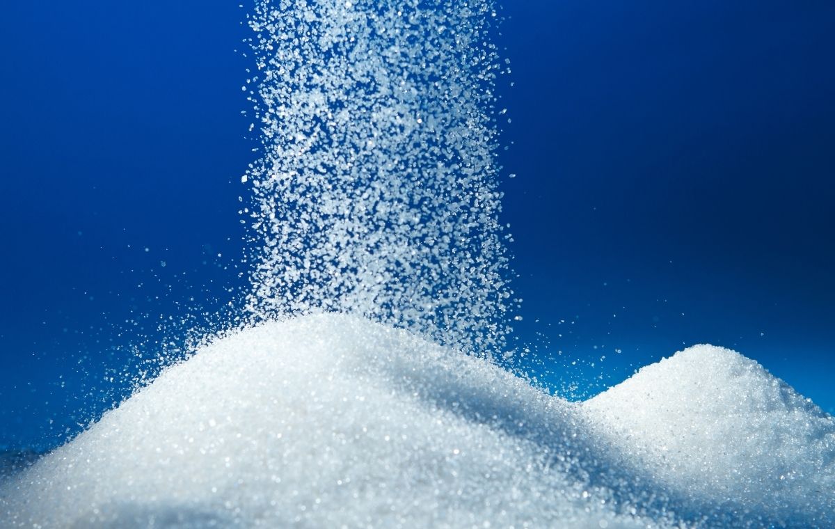 山の形に盛られた佐藤の写真