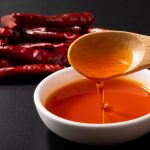 ラー油と唐辛子の写真