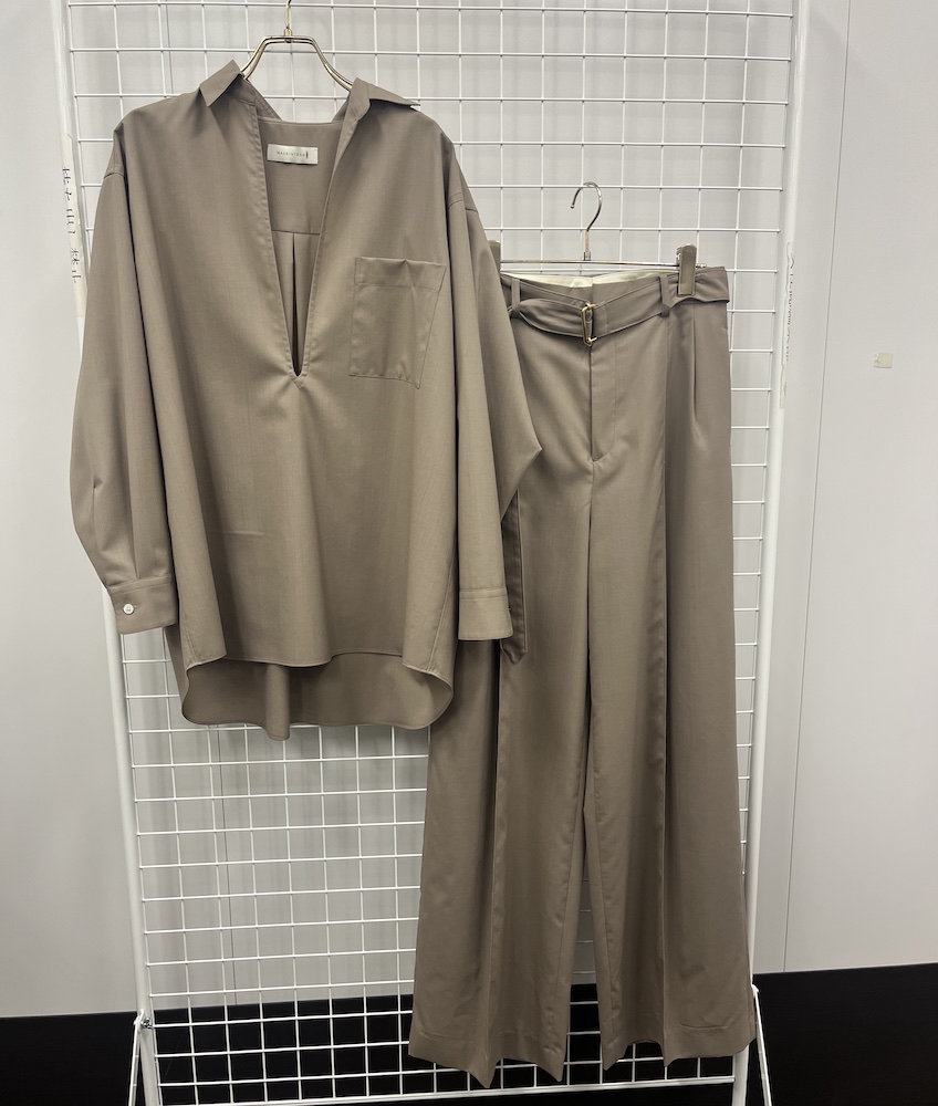 “マッキントッシュ”のV開きセットアップ