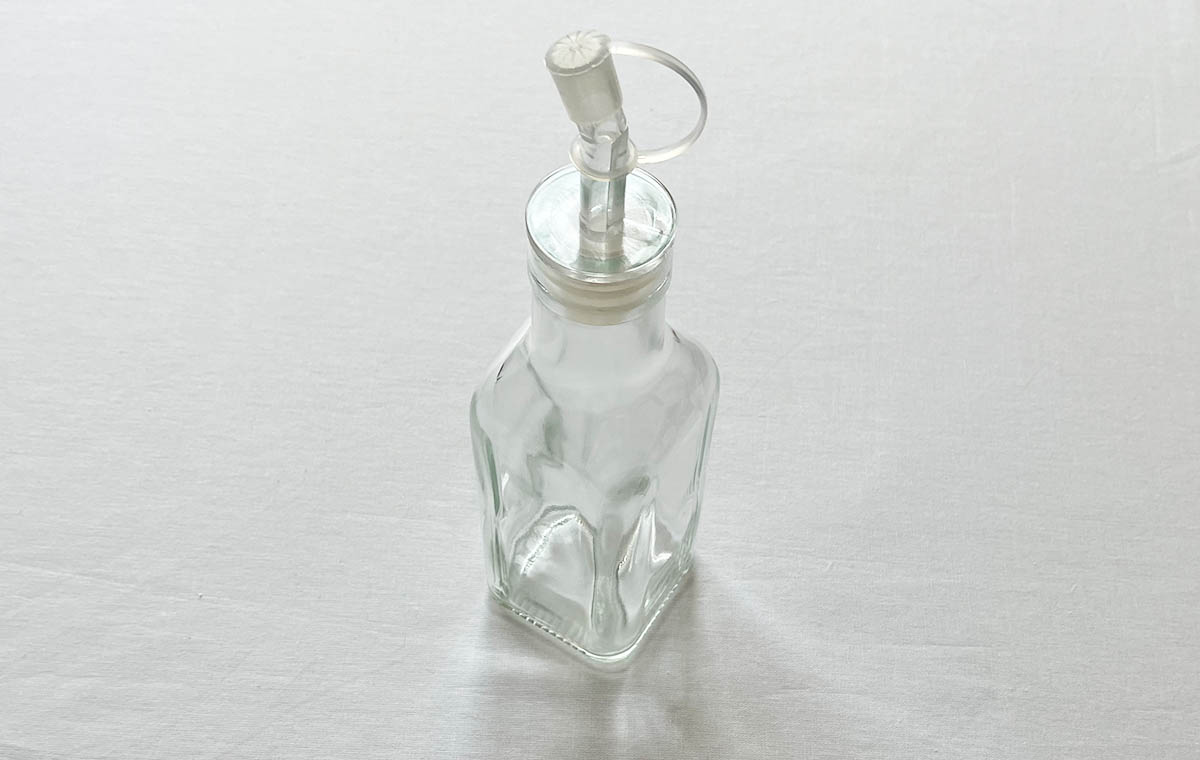 ダイソーの「ビネガー&オイルガラスボトル」