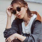 ブラウンコーデ×ハイテクスニーカー