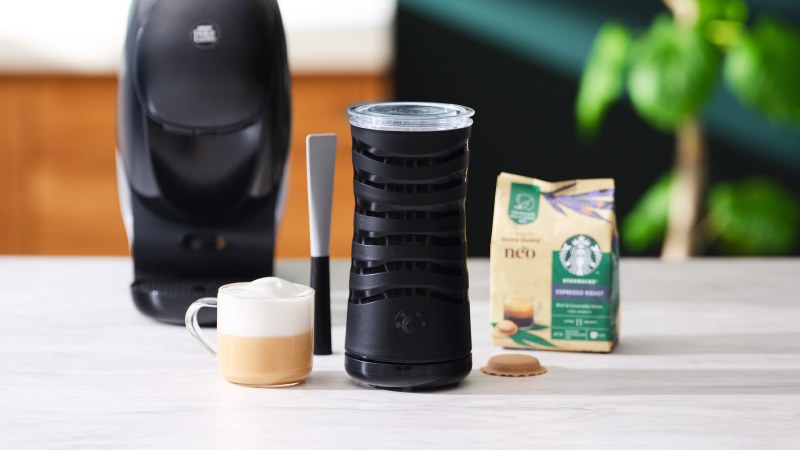 黒いミルクフォーマー