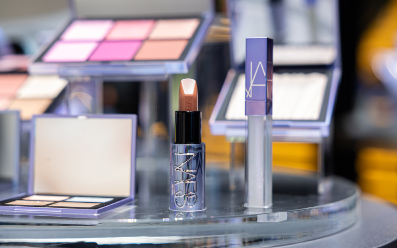 NARS最新コレクション　リップ