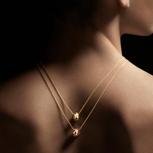 ペンダント着用画像