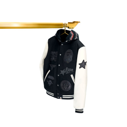 A BATHING APE®シャークフード付きバーシティージャケット