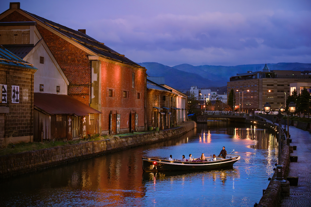 秋の小樽運河クルージング