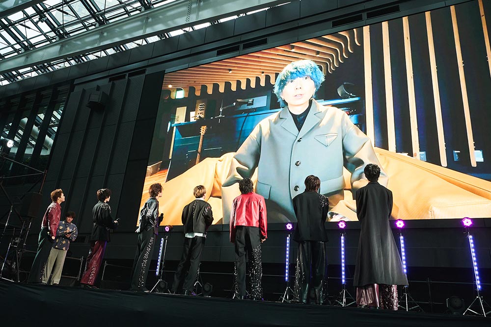 川谷絵音さんからのメッセージ動画をみているげんじぶメンバー