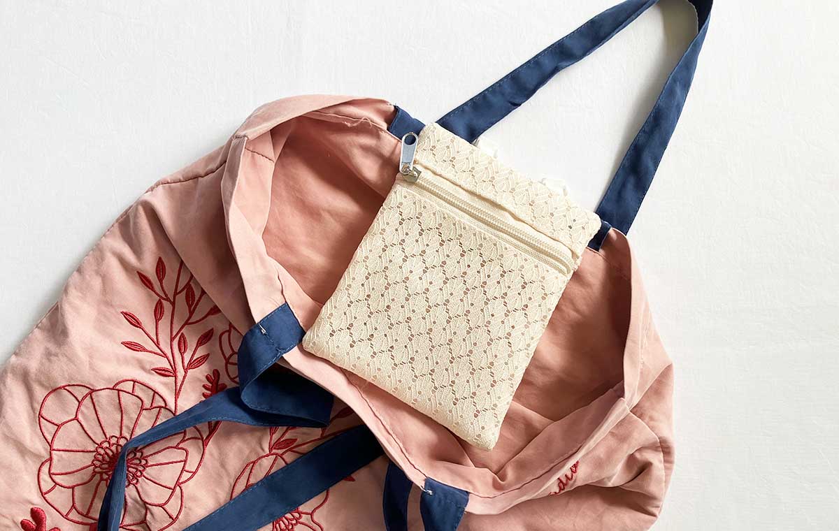 ダイソーの「移動ポケット」