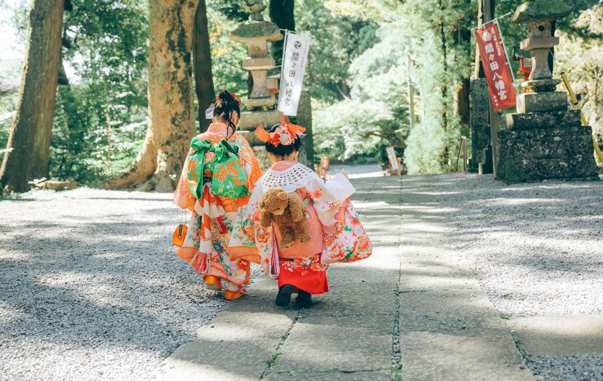 小さい女の子　着物