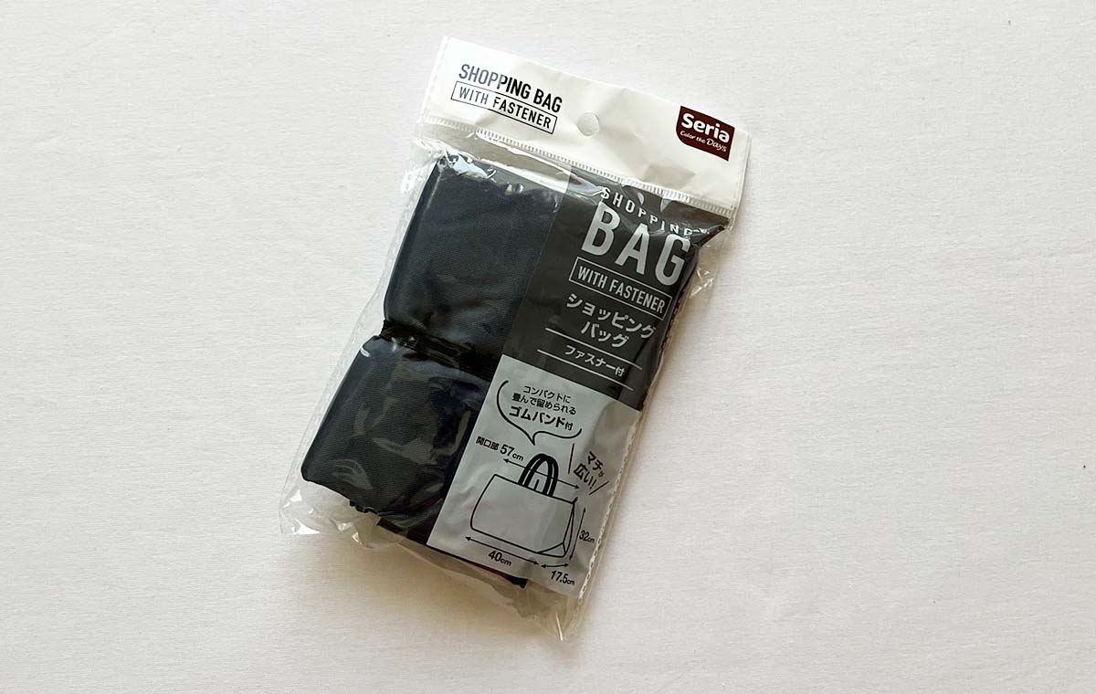 セリアの「SHOPPING BAG WITH FASTENER」