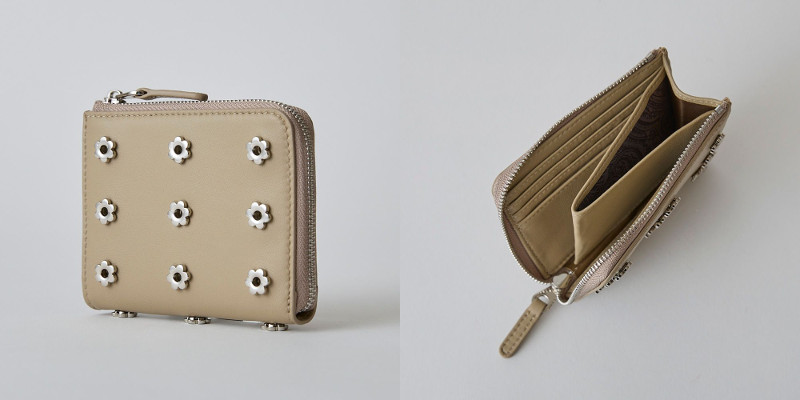 フラワーハトメ ハーフウォレット外装と内装