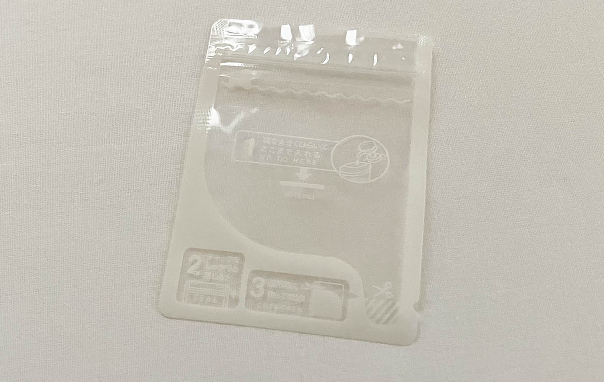セリアの「使い切りできる 詰め替えパウチ」