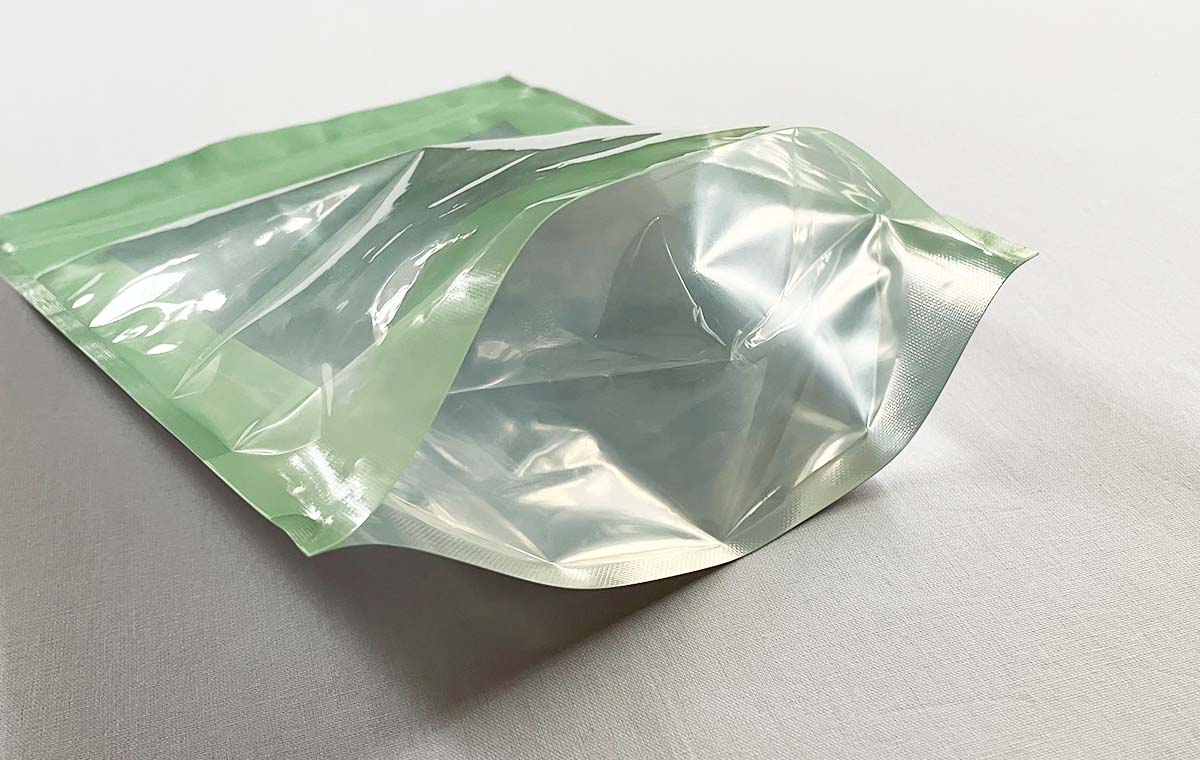 ダイソーの「フリーザーバッグ(3枚入・底マチ付)」