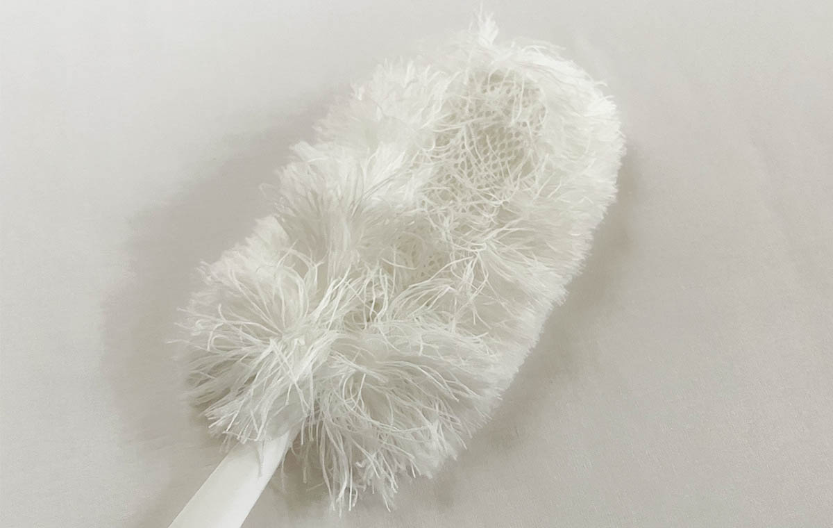 ダイソーの「マイクロファイバー ハンディモップ」