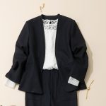 ネイビージャケパン×白レースブラウス