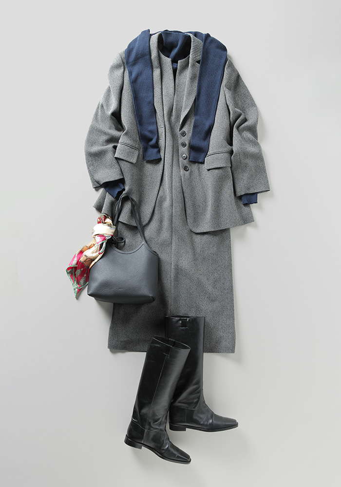 ツイード素材のジャケット×ジャンスカのセットアップ