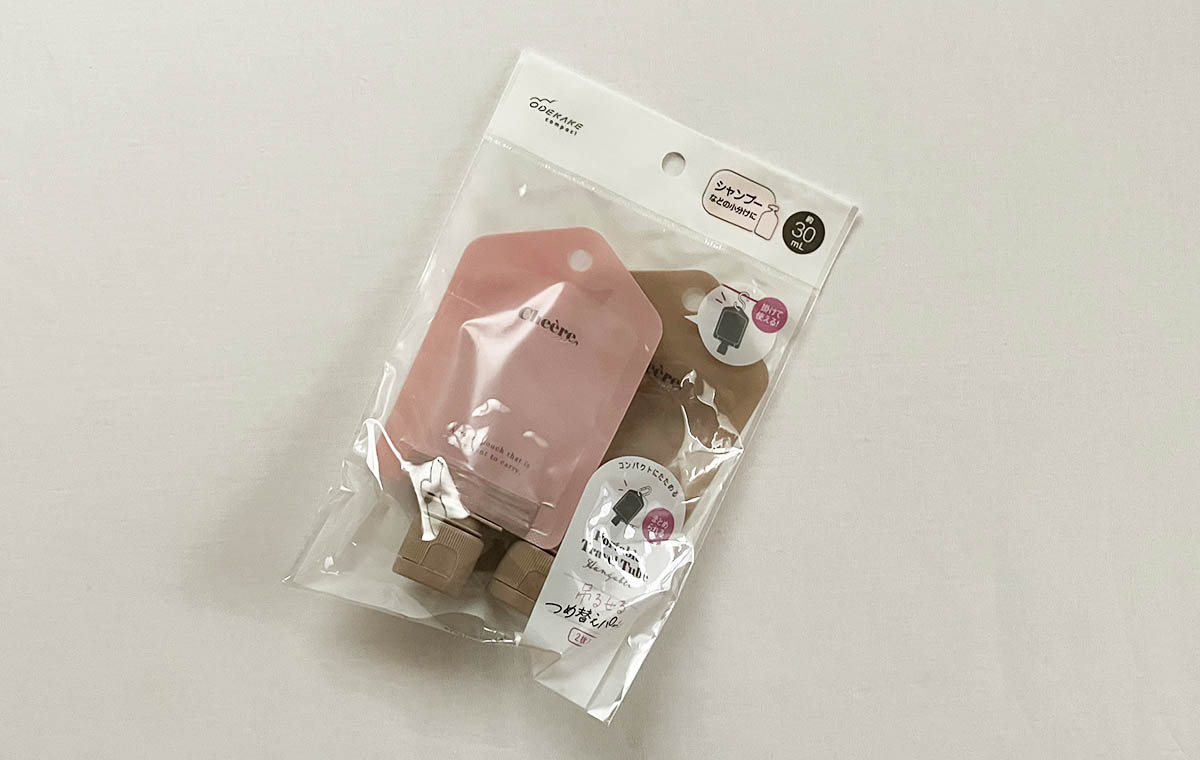 セリアの「吊るせる つめ替えパウチ」