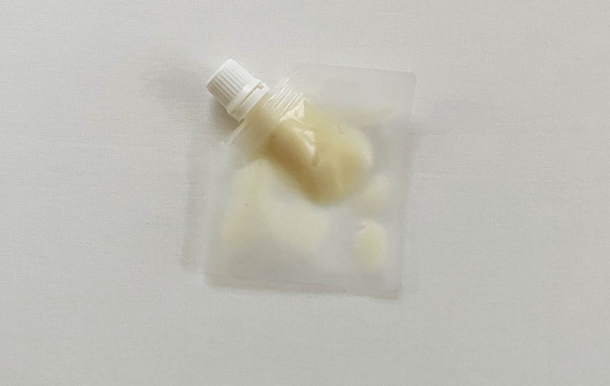 セリアの「使い捨てできる 詰め替えパウチ」