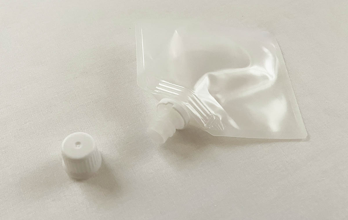 セリアの「使い捨てできる 詰め替えパウチ」