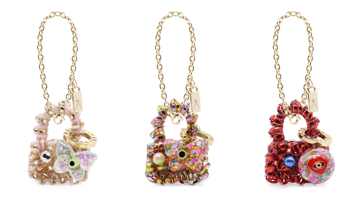 バッグチャーム パウダリーピンクゴールド、シャンパンマルチ、レッド