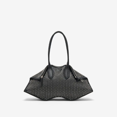 マンタ バッグ メタルアイレット付き