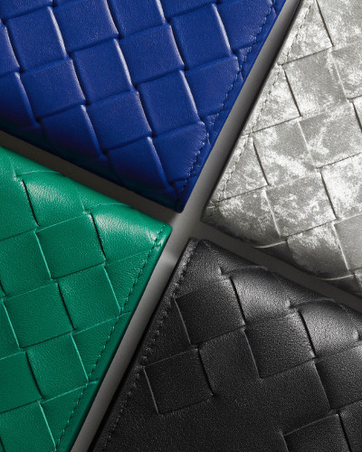 4色のウォレット