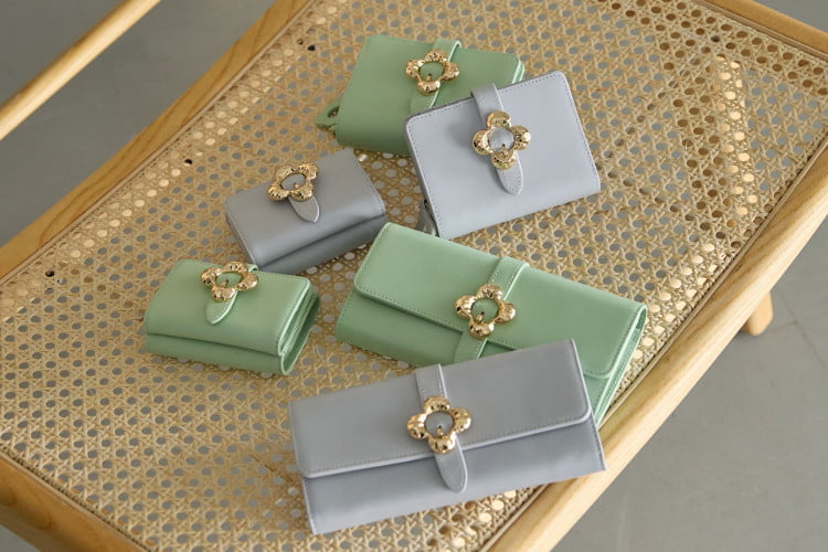 フラワーバックル ミニウォレット フラワーバックル ハーフウォレット フラワーバックル ロングウォレット