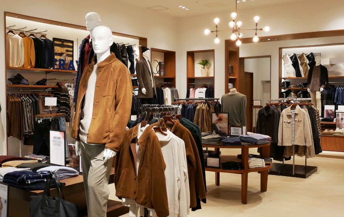メンズアパレルショップの写真