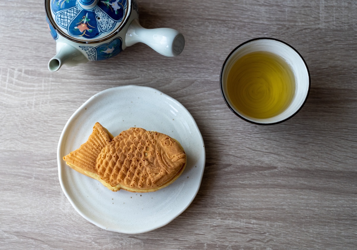 たい焼きとお茶