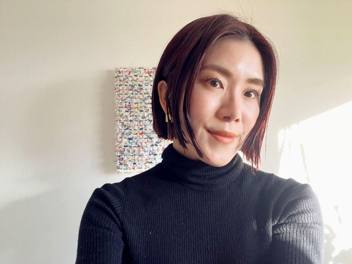 リップをつけた杉本さんの写真