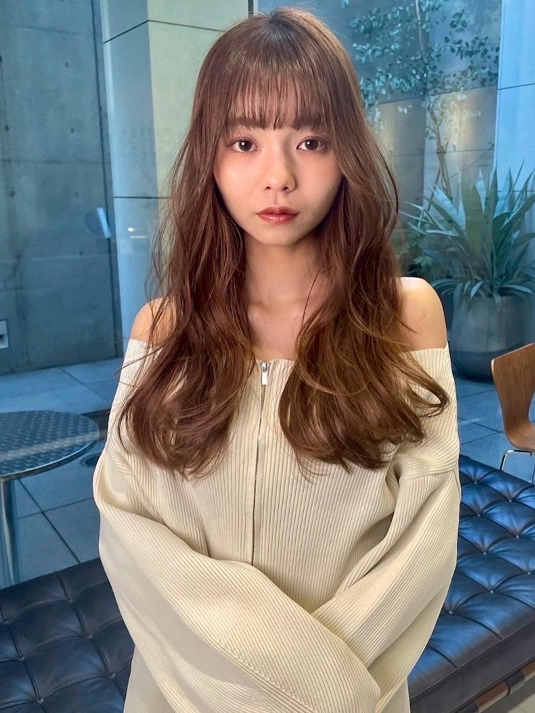 実は楽ちん⁉︎ 重く見えがちなロングスタイルこそレイヤーで軽やかに