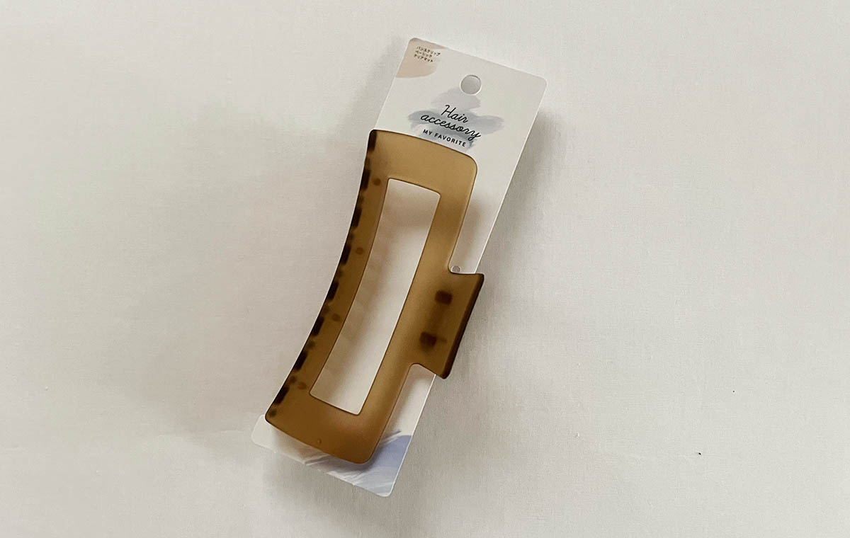 セリアの「バンスクリップ ベーシック クリアマット」