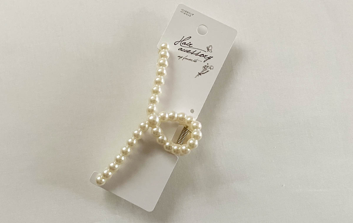 セリアの「バンスクリップ パールライク」