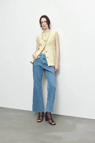 【Lee× FRAY I.D】フレアパンツ着用例