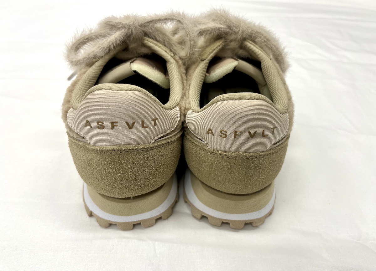 バックスタイル